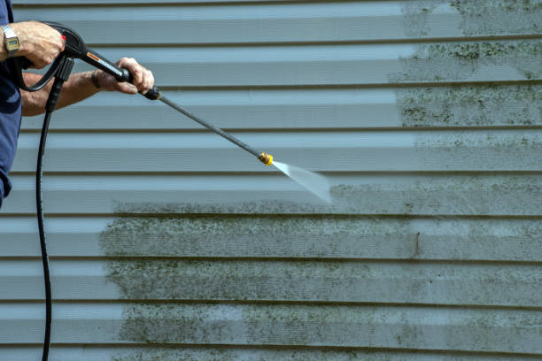 Why Choose Our Pressure Washing Services in Illinois